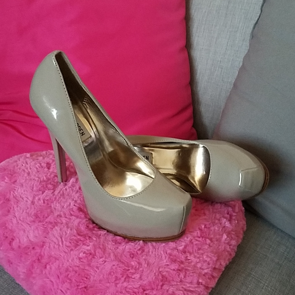Steve Madden shoes